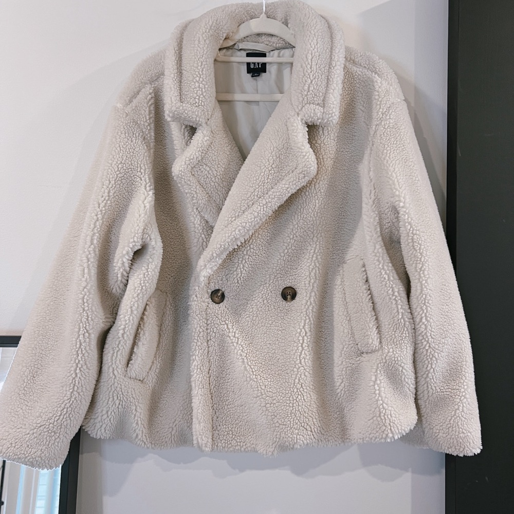 Women’s Gap Teddy Sherpa Coat